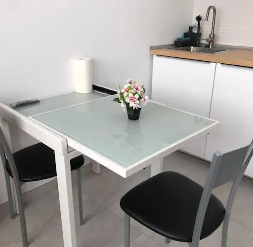 Modern Comfort Renovated Canteras 公寓