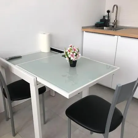 Modern Comfort Renovated Canteras شقة